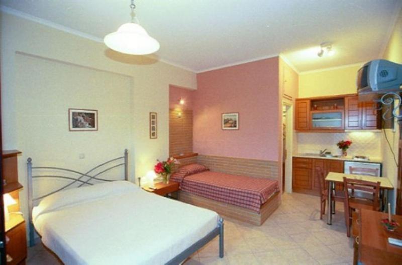 Aigiali Rooms Límnos Quarto foto